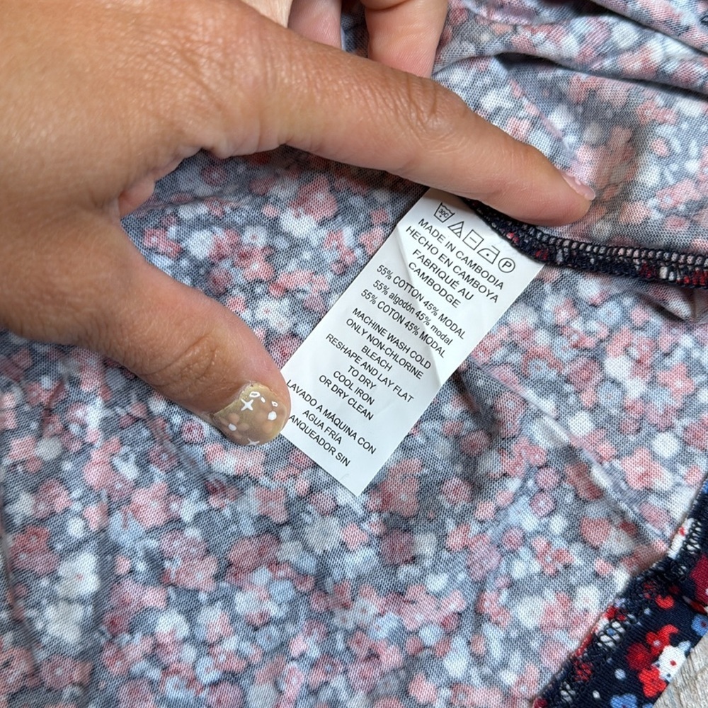 Michael kors red white blue floral bell sleeve top size large new - Picture 8 of 10